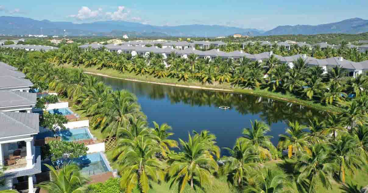 Melia Vinpearl Cam Ranh Beach Resort - A2 Booking