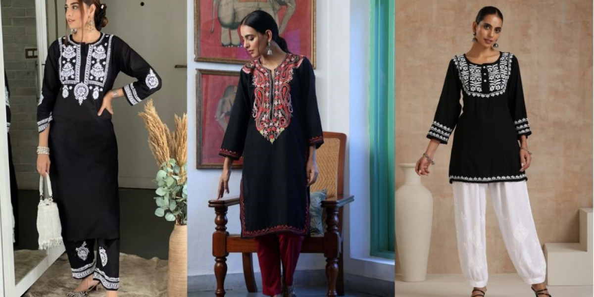 Tips To Look Elegant and classy in Black Kurti