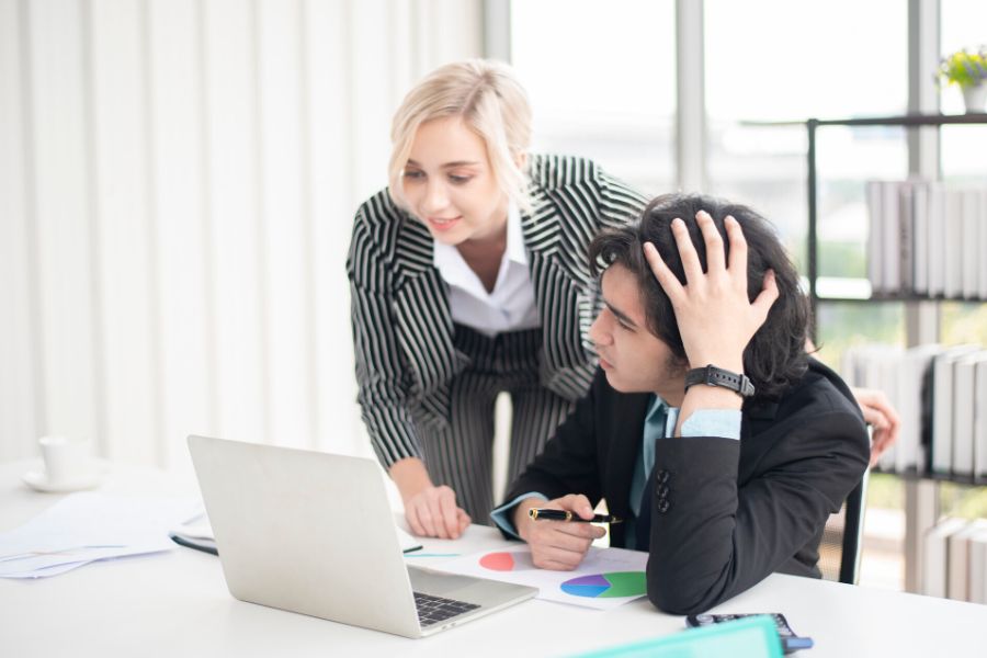 How to Recognize Fear Culture in the Workplace: Key Indicators in Australia |