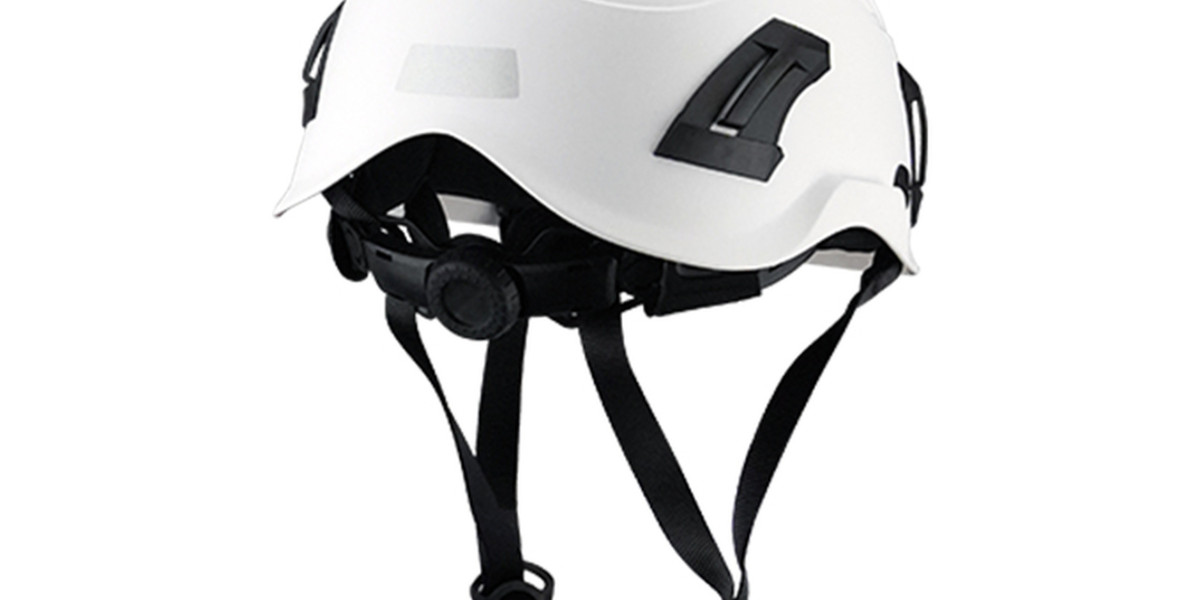 Lightweight Outdoor Safety Helmet from TrekkersPk