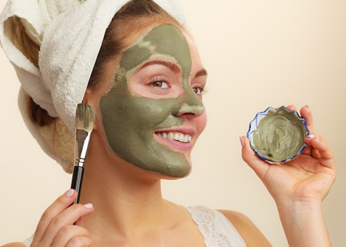 TOP 05 Mặt nạ đất sét trị mụn: Loại bỏ bã nhờn và làm sạch lỗ chân lông