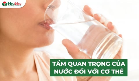 |Giải đáp| Uống nhiều nước có hết mụn không? Uống ra sao để tốt nhất? – Newway - Thương hiệu uy tín hàng đầu trong lĩnh vực dược mỹ phẩm