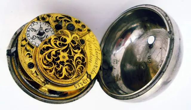 The Evolution Of Timekeeping: From Sundials To Pocket Watches » Watch Museum: Discover The World Of Antique & Vintage Pocket Watches