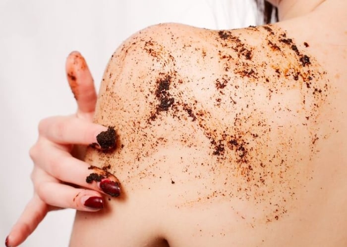 Tẩy Tế Bào Chết Body Có Làm Trắng Da Không? – Newway - Thương hiệu uy tín hàng đầu trong lĩnh vực dược mỹ phẩm