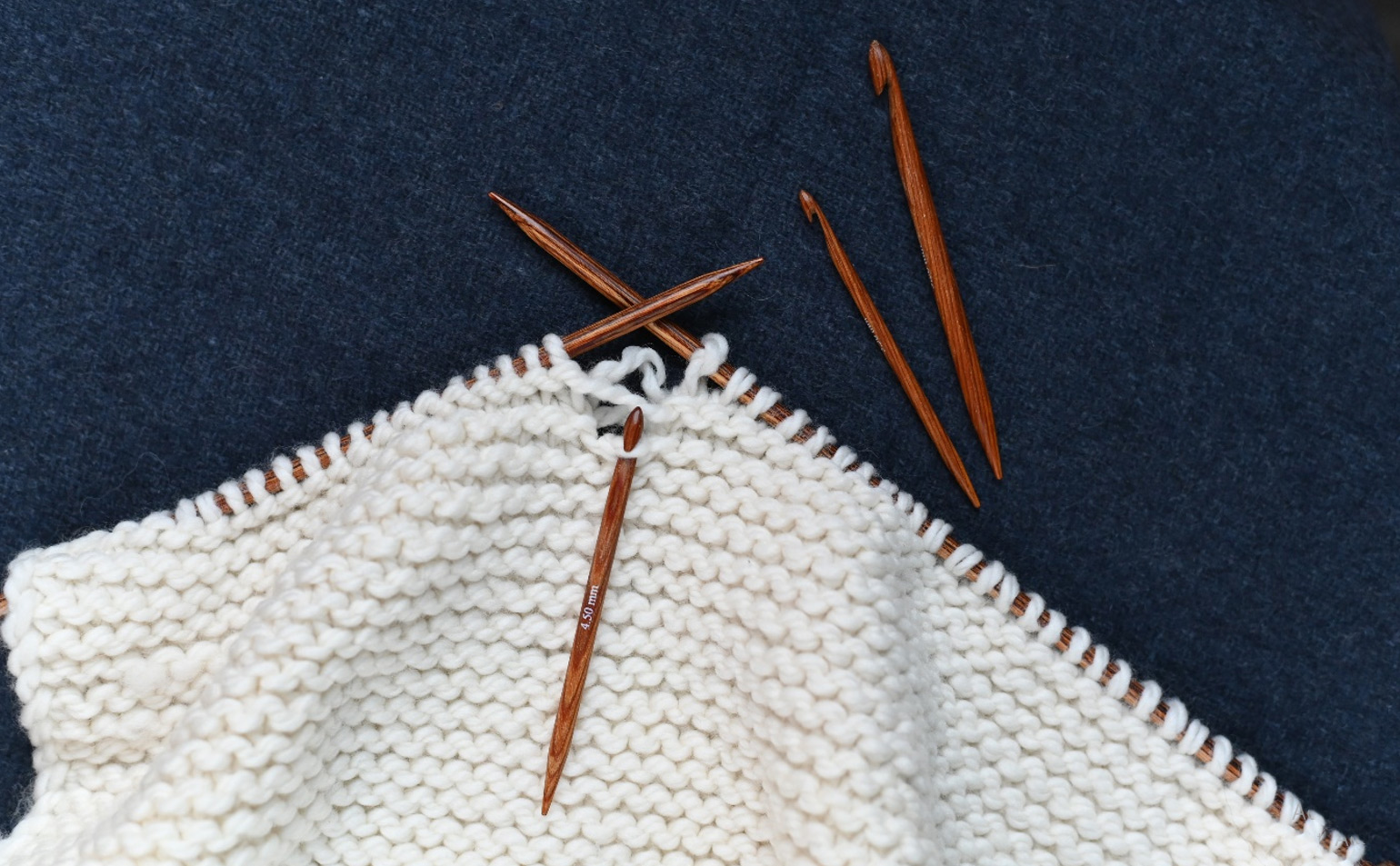 Everything You Need to Know about the Repair Hook - Knitter's Best Friend  - Blog