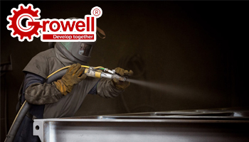 Tìm hiểu các loại thiết bị phun cát làm sạch phổ biến