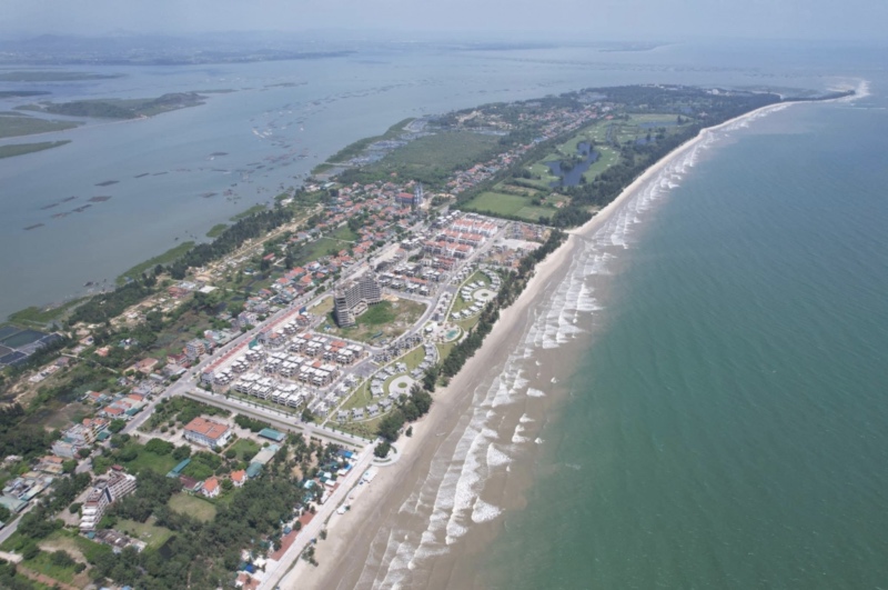 Top 6 khách sạn biển Trà Cổ được yêu thích nhất 2025