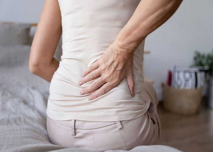 Thoát vị đĩa đệm là gì? Nguyên nhân, triệu chứng, cách phòng ngừa
