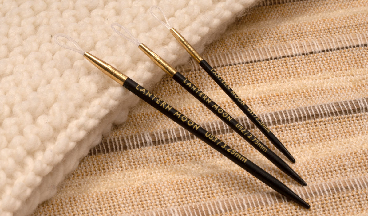 Finishing Needles Usage in Knitting and Crocheting | Lantern Moon – lanternmoon.com