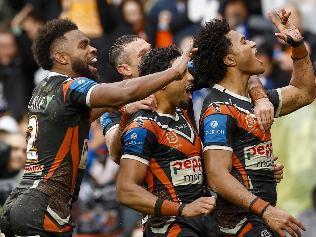NRL Action: Scores, Highlights & Big Plays | Draught Sports