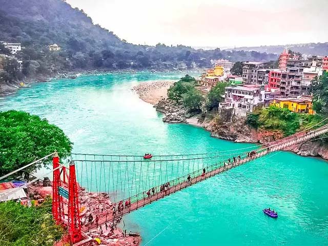 Book No.1 Dehradun to Haridwar Taxi & Cab Services at ₹1500