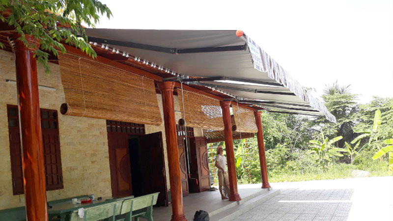 Mái hiên di động giá bao nhiêu? Bảng giá chi tiết mới nhất 2025 theo chất liệu và kích thước