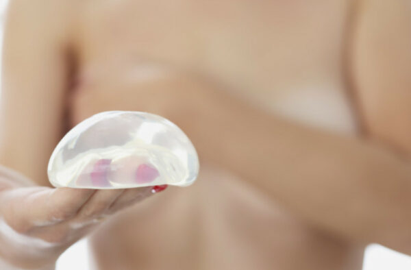 Tại sao nâng ngực xong bị mất cảm giác? - Bệnh viện Thẩm mỹ Thu Cúc