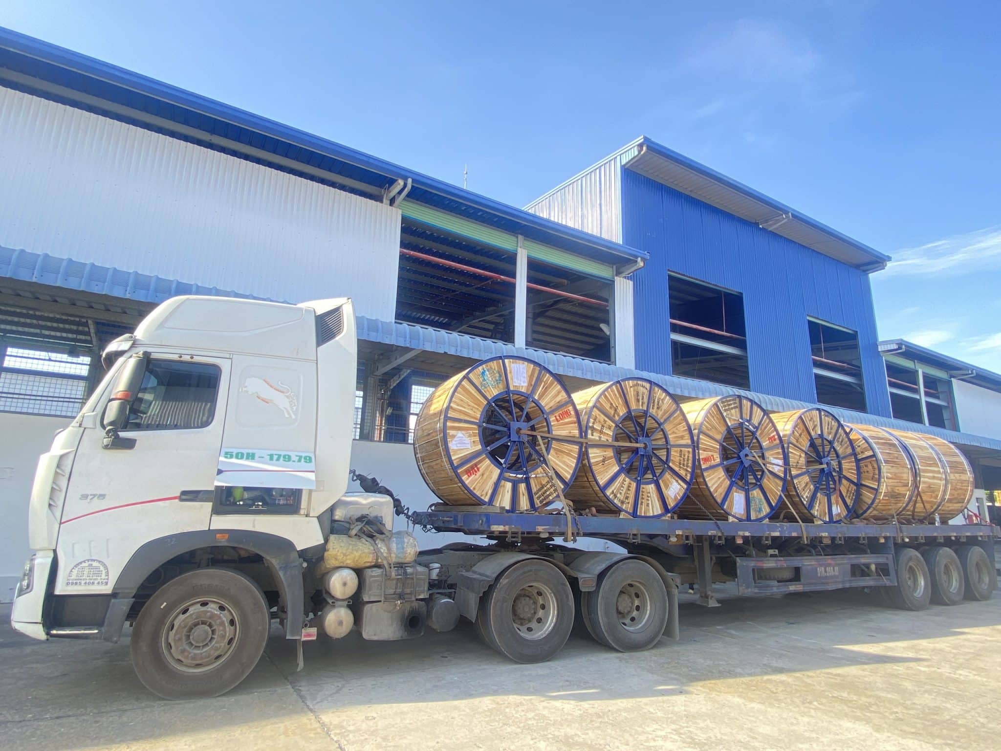 Chành Xe Gửi Hàng Từ Hải Phòng Vào Sài Gòn