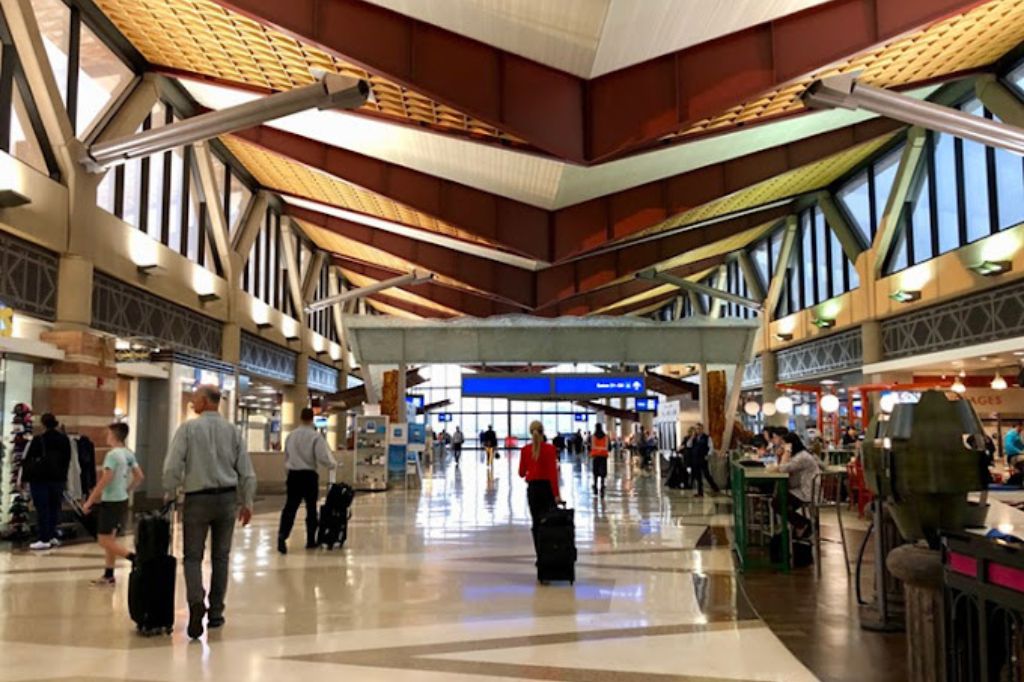 Phoenix Sky Harbor +1-888-490-5764 International Airport - PHX