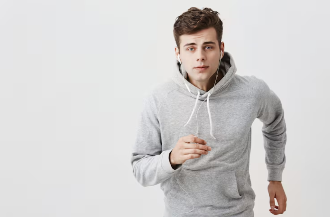 How to Choose the Perfect Winter Hoodies For Men For Workout? | La...