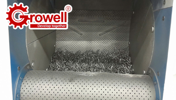 Ứng dụng máy phun bi thùng quay trong ngành đúc kim loại