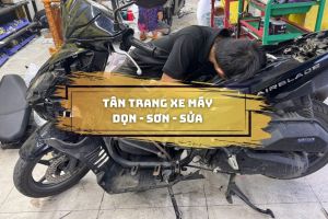Dịch vụ tân trang xe máy: Dọn - Sơn - Sửa -         Nguyễn Decal - Chuyên Dán Keo Xe Design Tem Xe Decal Tem Xe Nguyễn Decal