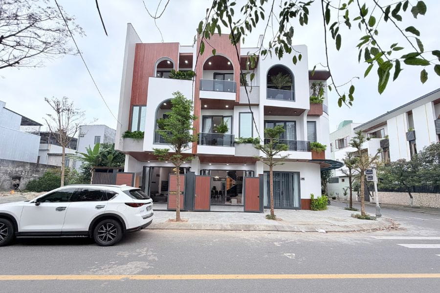 Bán 2 Căn Nhà 3 Tầng - Mặt Tiền 7m5 Nguyễn Thúy – Gần Hồ Tùng Mậu