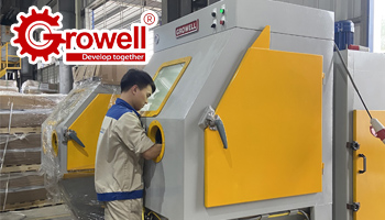Tổng quan về tủ bắn cát công nghiệp trong xử lý bề mặt