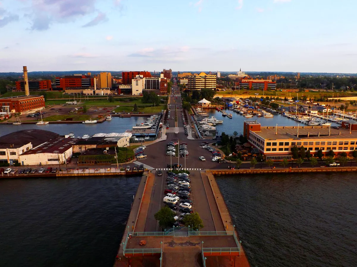 Erie Personal Injury Lawyer | Car Accidents, Truck Accidents, Motorcycle Accidents, Slip & Fall | Brandon J Broderick