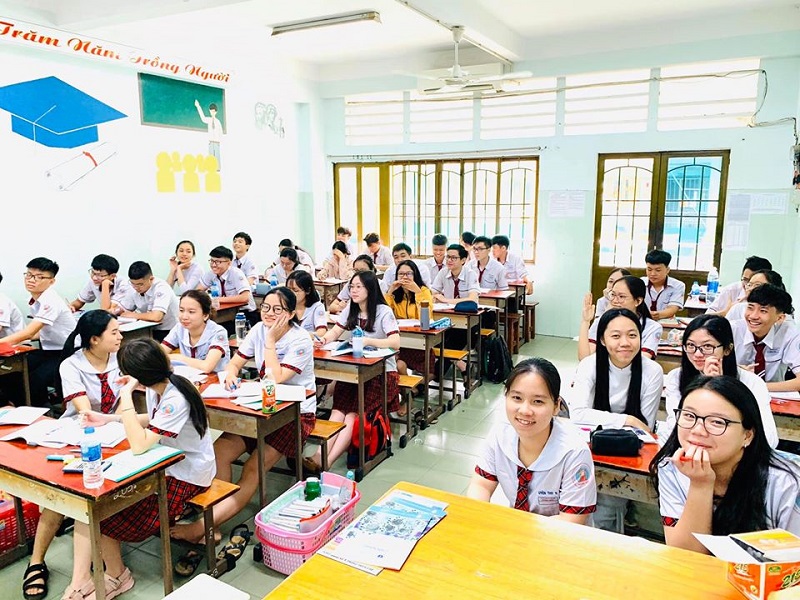 Không Chỉ Học Giỏi: Điều Phụ Huynh Nên Kỳ Vọng Ở Con Khi Vào Lớp 6 - Trường THCS - THPT Tư thục Hồng Đức