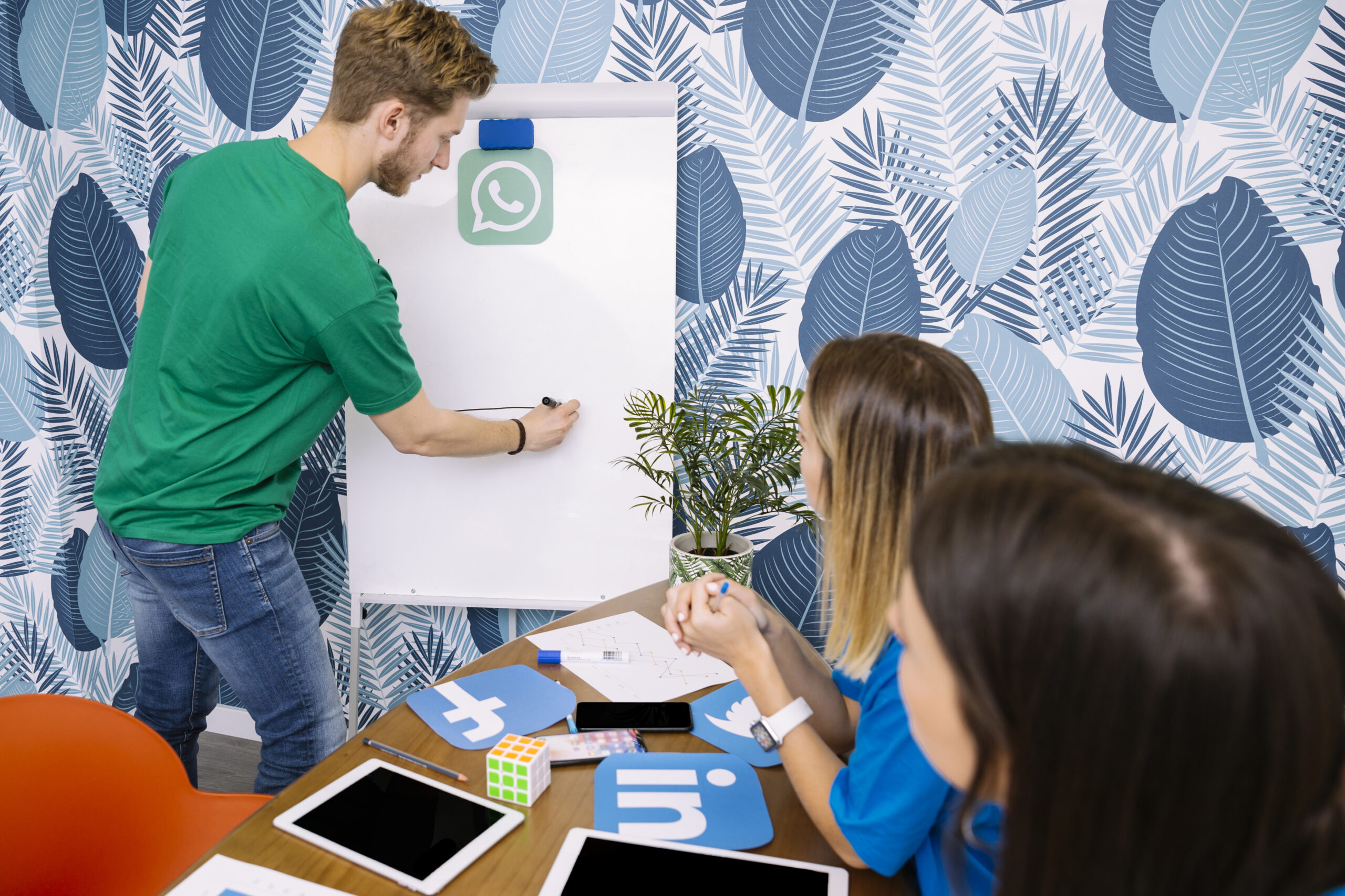 Boost Reach And Engagement With Social Media Experts