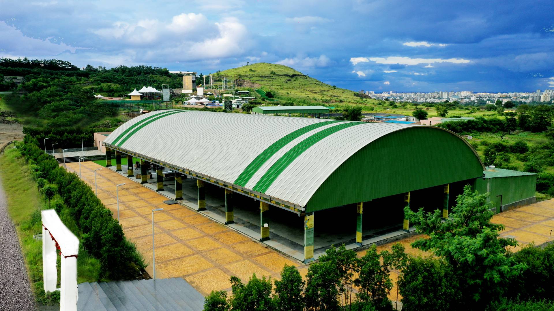 Banquet Halls in Pune for Wedding - Sunnys World Wedding Halls