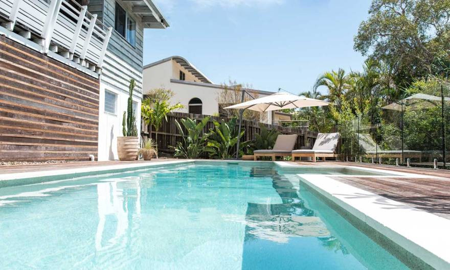 Sunshine Coast Glass Pool Fencing | Clearview Innovations